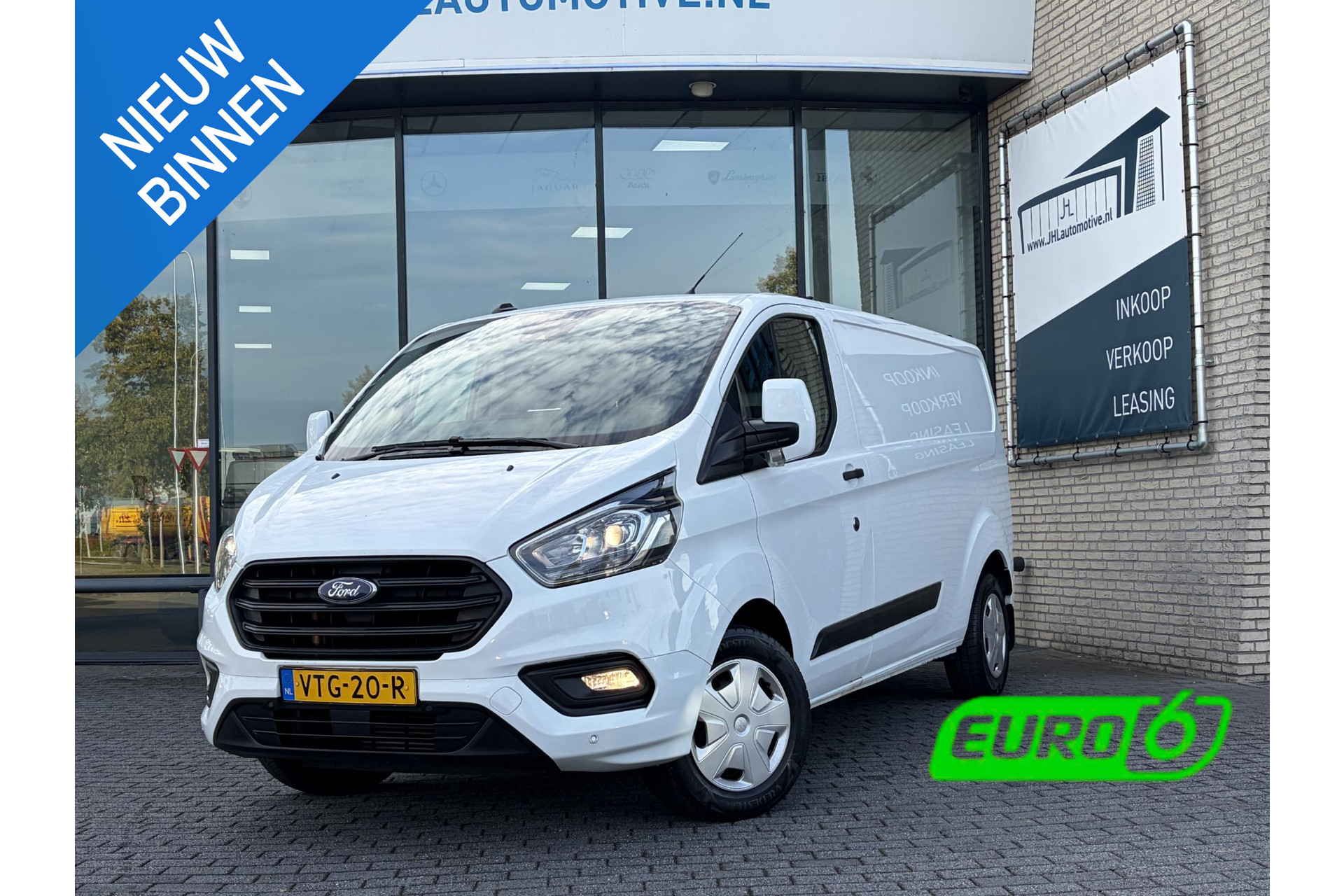 Ford Transit Custom 320 2.0 TDCI L2H1*NAVI*CAM*CRUISE*A/C*TEL*3PERS*